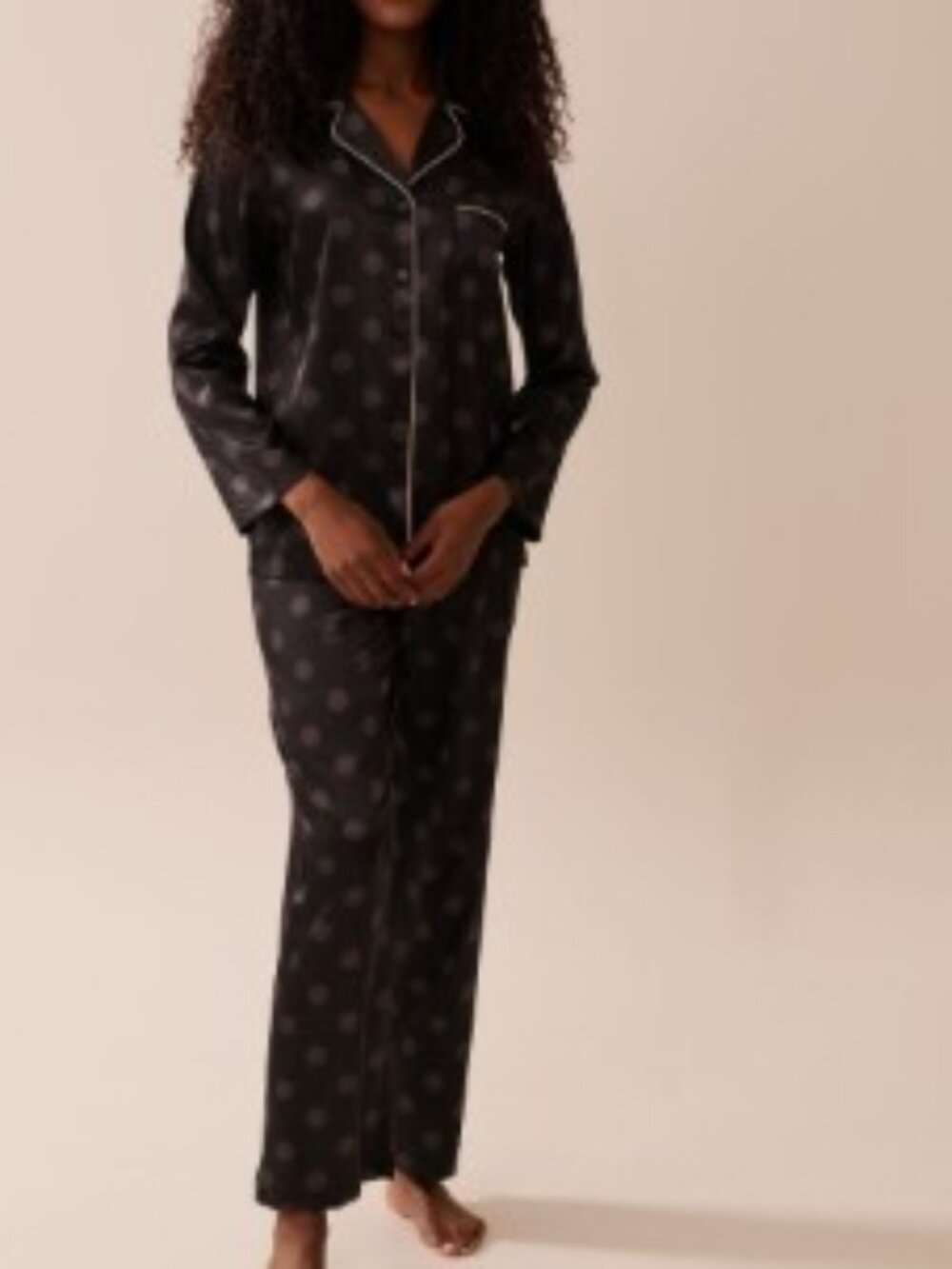 La Vie en Rose Satin Polka Dot Pajama Set Long Sleeve Black L